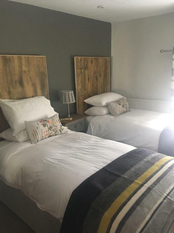 Hunters Lodge Inn Totnes Esterno foto